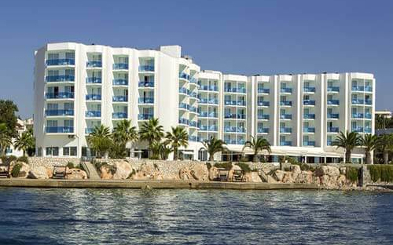 هتل ‌اند ریزورت لی بلو Le Bleu Hotel & Resort