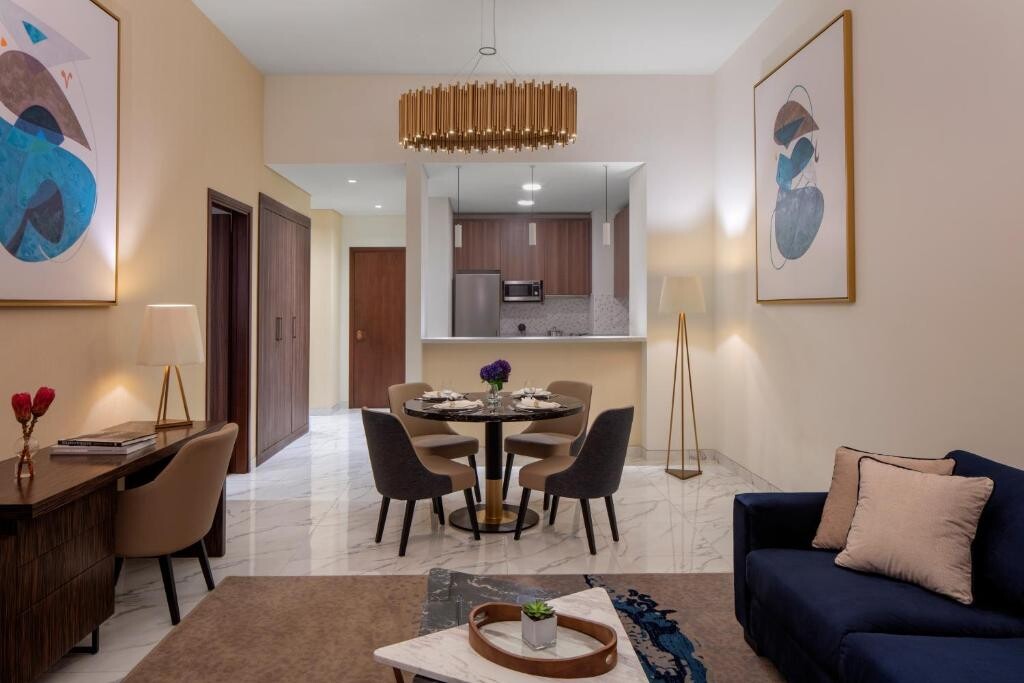 Avani Palm View Dubai Hotel