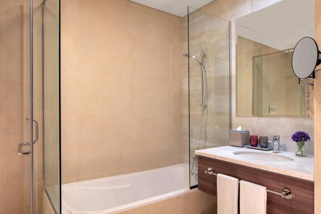 Avani Palm View Dubai Hotel